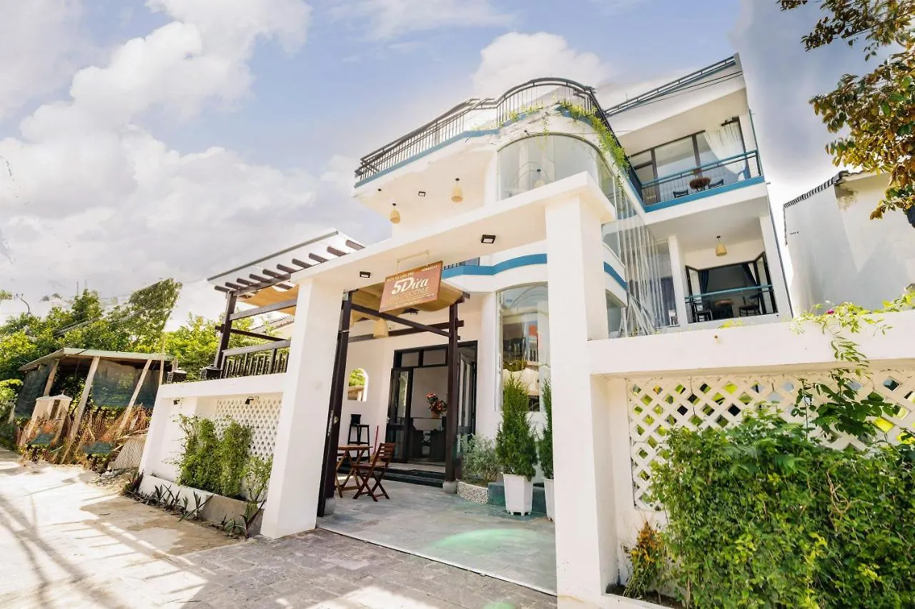 5 Coconut Villa Hoi An Homestay
